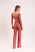 Laden Sie das Bild in den Galerie-Viewer, Model Back: Rio De Sol Strandtop Floral-Scales Top Harper