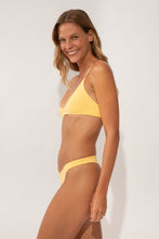 Laden Sie das Bild in den Galerie-Viewer, Image 04: Wednesday In Hawaii By Rio De Sol Oberteil Top Lilikoi Hana