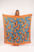 Laden Sie das Bild in den Galerie-Viewer, Model Front: Rio De Sol Pareo Luma Canga