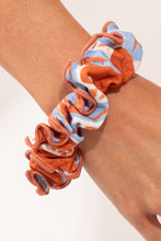 Laden Sie das Bild in den Galerie-Viewer, Image 04: Rio De Sol Haar-Accessoires Olyra Scrunchie