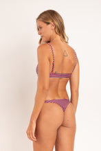 Laden Sie das Bild in den Galerie-Viewer, Model Back: Rio De Sol Oberteil Top Garoupa Mila