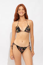 Laden Sie das Bild in den Galerie-Viewer, Model Front: Rio De Sol Unterteil Bottom Flora Frufru