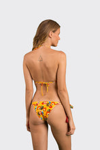 Laden Sie das Bild in den Galerie-Viewer, Model Back: Rio De Sol Set Set Stories Tri-Inv Lacinho
