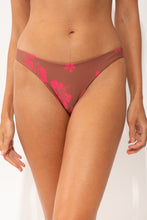 Laden Sie das Bild in den Galerie-Viewer, Gallery: Wednesday In Hawaii By Rio De Sol Unterteil Bottom Pua-Coco-Guava Sunset