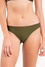 Laden Sie das Bild in den Galerie-Viewer, Gallery: Rio De Sol Unterteil Bottom Shimmer-Croco Essential-Comfy