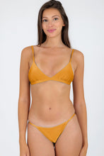 Laden Sie das Bild in den Galerie-Viewer, Gallery: Rio De Sol Set Set Damasco Tri-Fixo California