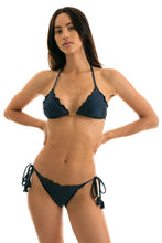 Laden Sie das Bild in den Galerie-Viewer, Model Front: Rio De Sol Oberteil Top Shimmer-Shark Frufru