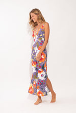 Laden Sie das Bild in den Galerie-Viewer, Image 04: Rio De Sol Strandkleid Garden-Flower Saida Yara