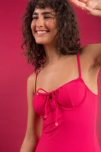 Laden Sie das Bild in den Galerie-Viewer, Image 10: Rio De Sol Badeanzug Dots-Virtual-Pink Julia