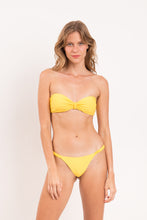 Laden Sie das Bild in den Galerie-Viewer, Image 09: Rio De Sol Set Set Amarelo Bandeau-Crispy Cheeky-Crispy