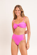 Laden Sie das Bild in den Galerie-Viewer, Image 06: Rio De Sol Set Set Vita-Pink Twist Highwaist-Spin
