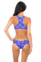 Laden Sie das Bild in den Galerie-Viewer, Model Back: Rio De Sol Set Bluejean Sporty