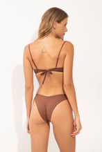 Laden Sie das Bild in den Galerie-Viewer, Model Back: Wednesday In Hawaii By Rio De Sol Unterteil Bottom Coco Kai
