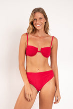 Laden Sie das Bild in den Galerie-Viewer, Model Front: Rio De Sol Oberteil Top Malibu-Malagueta Zaya
