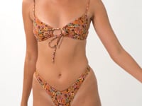 Laden und Abspielen von Videos im Galerie-Viewer, Video: Rio De Sol Set Set Bouquet Mila Cali