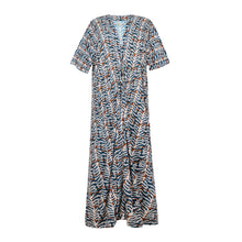 Laden Sie das Bild in den Galerie-Viewer, Product Front: Rio De Sol Strandkleid Ikat Long Dress