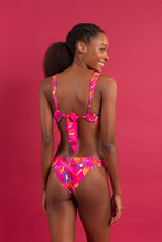 Laden Sie das Bild in den Galerie-Viewer, Image 12: Rio De Sol Set Set Flavors Halter-Marina Essential-Cos