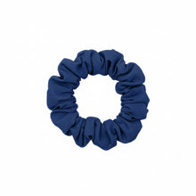 Laden Sie das Bild in den Galerie-Viewer, Product Front: Rio De Sol Haar-Accessoires Navy Scrunchie
