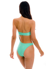 Laden Sie das Bild in den Galerie-Viewer, Model Back: Rio De Sol Badeanzug Atlantis Body-Rio
