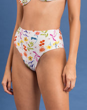 Laden Sie das Bild in den Galerie-Viewer, Image 09: Rio De Sol Unterteil Bottom Countryside Hotpants
