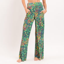 Laden Sie das Bild in den Galerie-Viewer, Gallery: Rio De Sol Strandhosen Wilds Wide Pants
