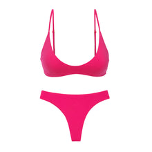 Laden Sie das Bild in den Galerie-Viewer, Product Front: Wednesday In Hawaii By Rio De Sol Set Set Guava Hana Sunset
