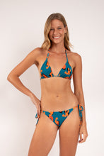 Laden Sie das Bild in den Galerie-Viewer, Model Front: Rio De Sol Unterteil Bottom Luma Ibiza-Comfy
