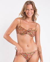 Laden Sie das Bild in den Galerie-Viewer, Gallery: Rio De Sol Set Set Bouquet Balconet-Tie Ibiza-Comfy
