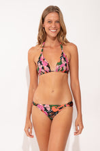 Laden Sie das Bild in den Galerie-Viewer, Model Front: Rio De Sol Set Set Jolie Mel
