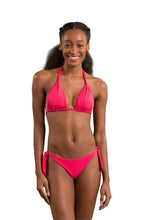 Laden Sie das Bild in den Galerie-Viewer, Model Front: Rio De Sol Unterteil Bottom Dots-Virtual-Pink Italy
