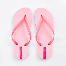 Laden Sie das Bild in den Galerie-Viewer, Product Front: Rio De Sol Flip-Flop Light Pink Slim
