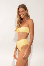 Laden Sie das Bild in den Galerie-Viewer, Image 04: Rio De Sol Unterteil Bottom Drift-Butterglow Hotpants
