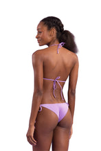 Laden Sie das Bild in den Galerie-Viewer, Model Back: Rio De Sol Unterteil Bottom Orchid Cheeky-Tie

