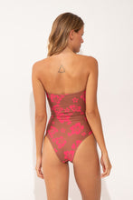 Laden Sie das Bild in den Galerie-Viewer, Model Back: Wednesday In Hawaii By Rio De Sol Badeanzug Pua-Coco-Guava Aloha
