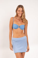 Laden Sie das Bild in den Galerie-Viewer, Model Front: Rio De Sol Strandrock Drift-Cianita Lila Skirt
