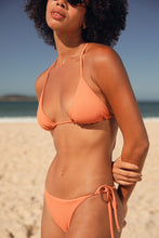 Laden Sie das Bild in den Galerie-Viewer, Image 10: Rio De Sol Oberteil Top Sand-Argila Tri-Aya
