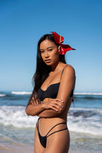 Laden Sie das Bild in den Galerie-Viewer, Image 09: Wednesday In Hawaii By Rio De Sol Unterteil Bottom Lava Isla
