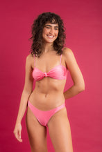 Laden Sie das Bild in den Galerie-Viewer, Image 10: Rio De Sol Set Set Shimmer-Confetti Bandeau-Joy Essential
