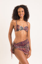 Laden Sie das Bild in den Galerie-Viewer, Image 03: Rio De Sol Strandrock Cobra Mini-Sarong
