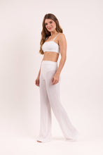 Laden Sie das Bild in den Galerie-Viewer, Image 02: Rio De Sol Strandhosen Memphis-White Pants Lana
