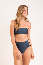 Laden Sie das Bild in den Galerie-Viewer, Image 11: Rio De Sol Unterteil Bottom Nocciola High-Waist-Spin

