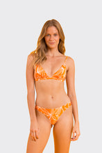 Laden Sie das Bild in den Galerie-Viewer, Model Front: Rio De Sol Set Set Trail-Orange Tri-Fixo Essential

