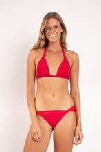 Laden Sie das Bild in den Galerie-Viewer, Model Front: Rio De Sol Oberteil Top Malibu-Malagueta Mel
