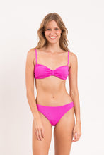 Laden Sie das Bild in den Galerie-Viewer, Model Front: Rio De Sol Unterteil Bottom Malibu-Rosa Essential-Comfy
