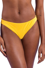 Laden Sie das Bild in den Galerie-Viewer, Bottom Malibu-Yellow Essential-Comfy
