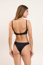 Laden Sie das Bild in den Galerie-Viewer, Bottom Touch-Black Essential
