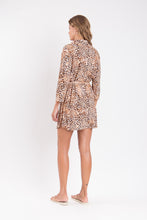 Laden Sie das Bild in den Galerie-Viewer, Leopard Chemise
