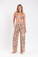 Laden Sie das Bild in den Galerie-Viewer, Leopard Wide Pants
