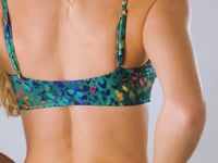 Laden und Abspielen von Videos im Galerie-Viewer, Video: Rio De Sol Set Set Wilds Bandeau-Reto Highleg
