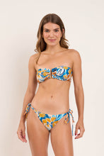 Laden Sie das Bild in den Galerie-Viewer, Model Front: Rio De Sol Unterteil Bottom Azure Ibiza-Comfy

